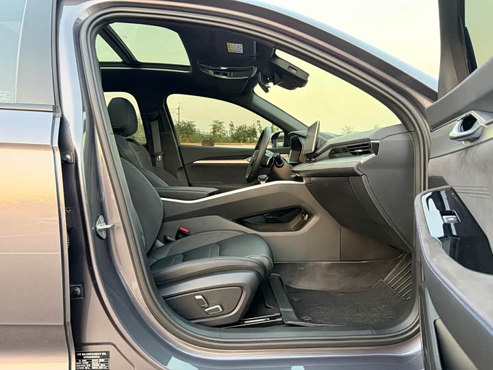 Фото 18 - Geely Preface