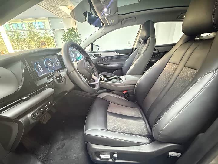 Фото 4 - GAC Aion S Plus