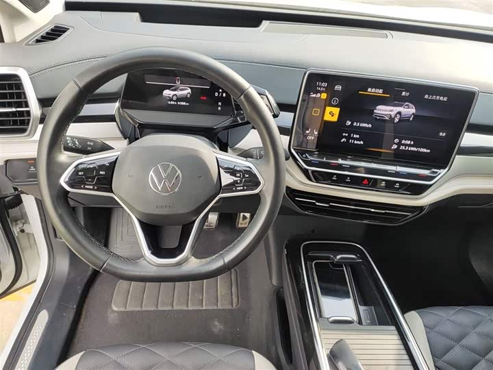 Фото 10 - Volkswagen ID.6 Crozz