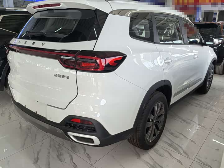 Фото 6 - Chery Tiggo 8
