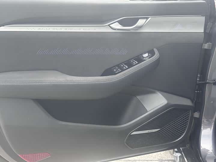 Фото 17 - Geely Preface