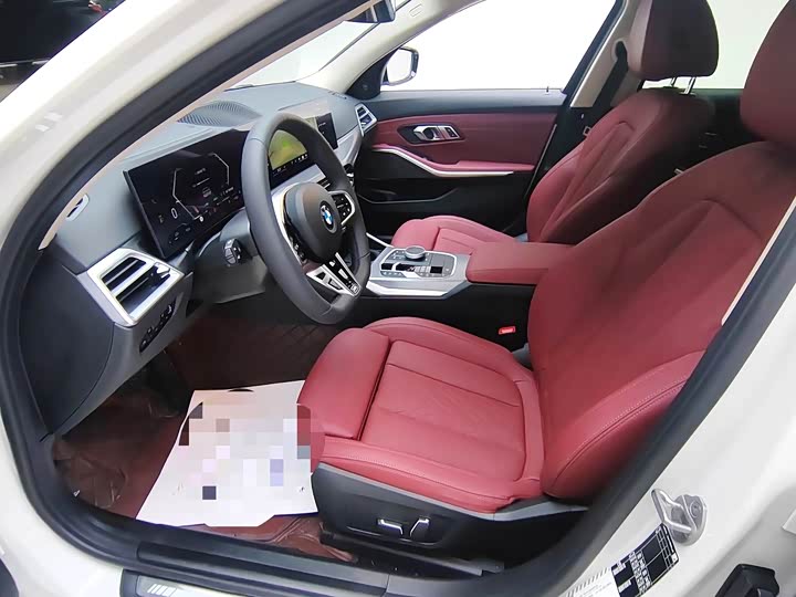 Photo 6 - BMW 3 Series