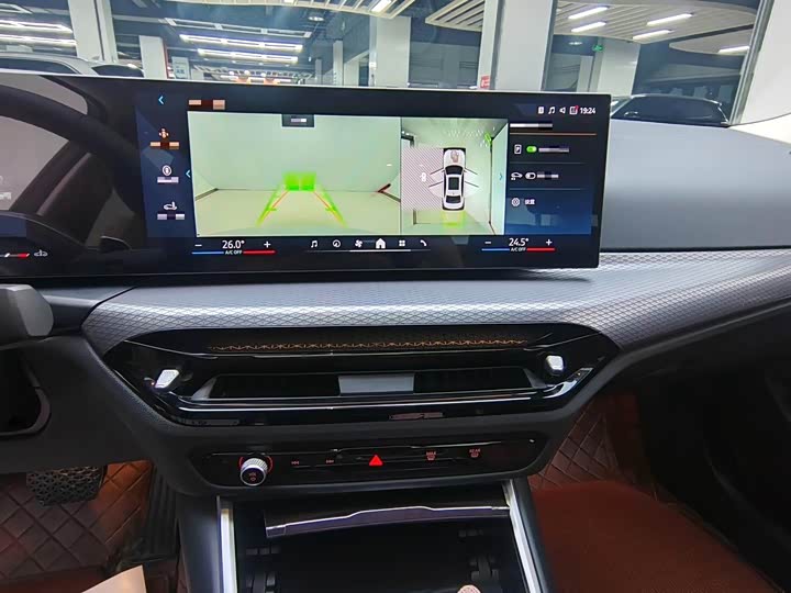 Photo 7 - BMW 3 Series