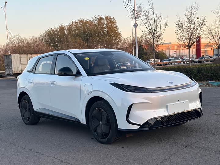 Фото 3 - BAIC Arcfox T1