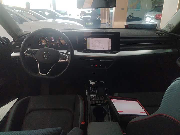 Фото 10 - Volkswagen Lamando L