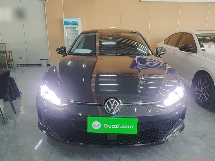 Фото 3 - Volkswagen Lamando L