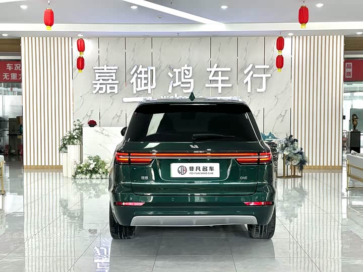 Фото 3 - LiXiang One