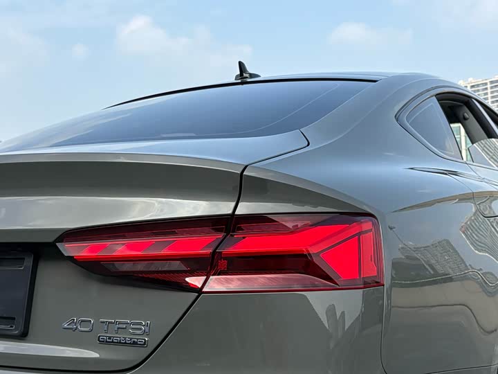 Фото 12 - Audi A5