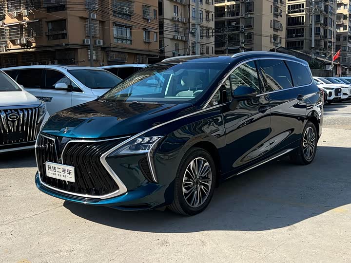 Фото 1 - Dongfeng Forthing Yacht