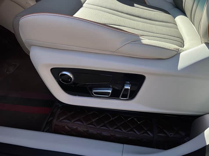 Фото 12 - Dongfeng Forthing Yacht