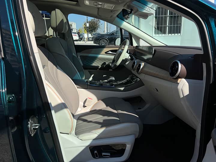 Фото 22 - Dongfeng Forthing Yacht