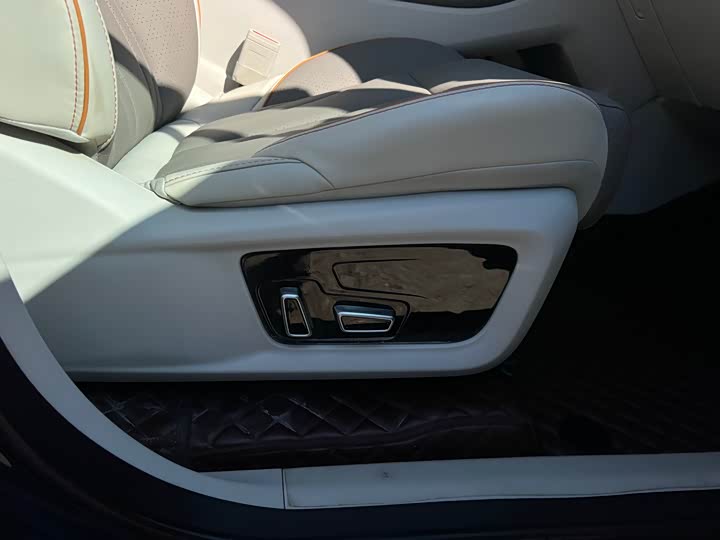 Фото 23 - Dongfeng Forthing Yacht