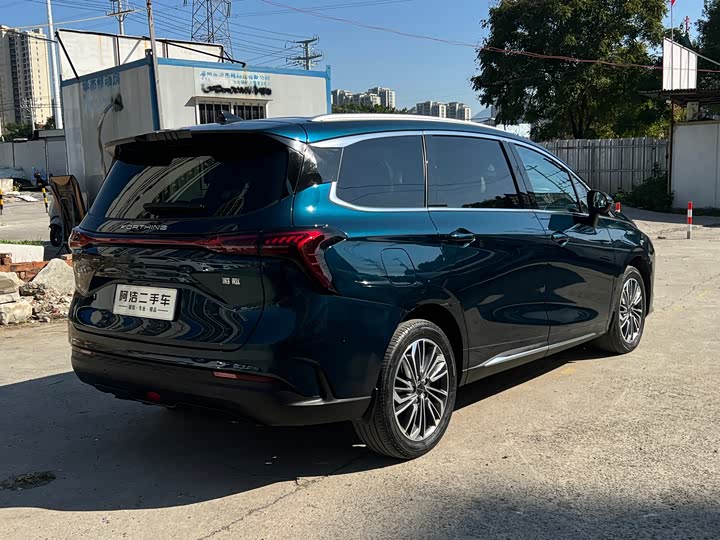 Фото 8 - Dongfeng Forthing Yacht