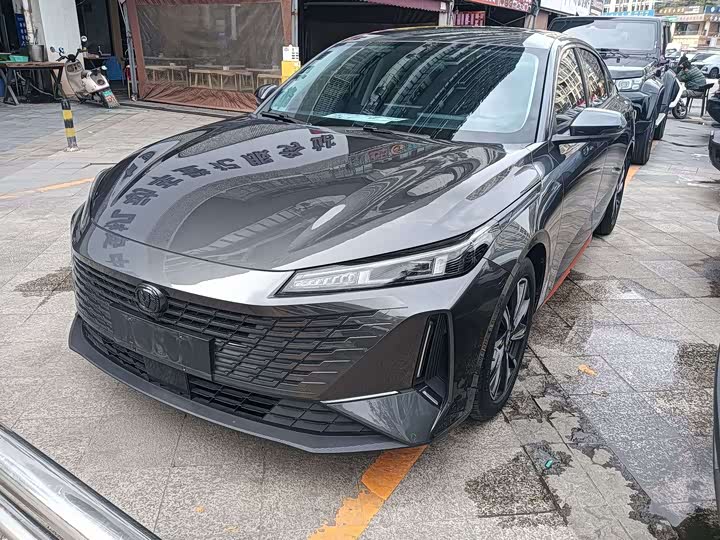 Фото 1 - Changan Yida