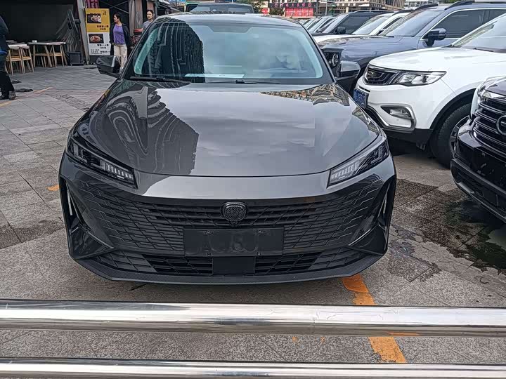 Фото 2 - Changan Yida