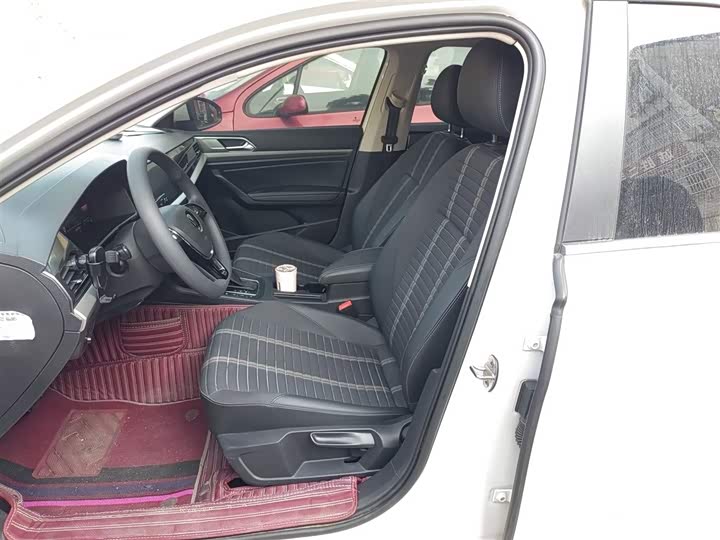 Фото 7 - Volkswagen Lavida