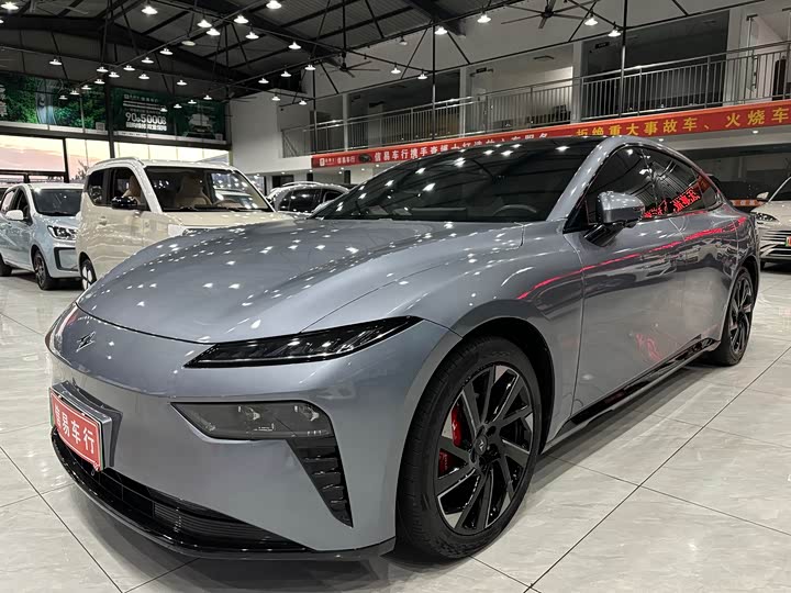 Фото 1 - Dongfeng Yipai eπ 007