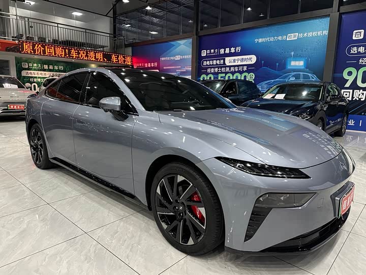 Фото 3 - Dongfeng Yipai eπ 007