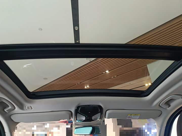 Фото 9 - BMW iX3