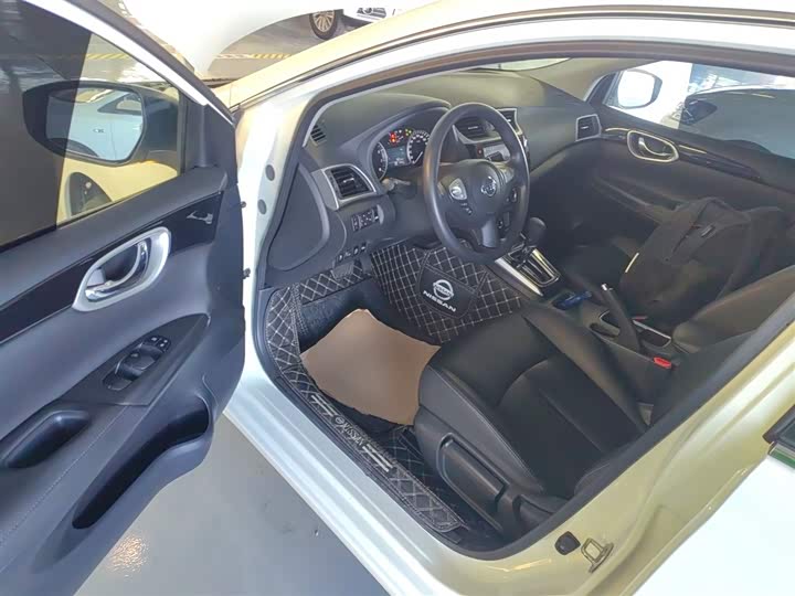 Фото 16 - Nissan Sylphy