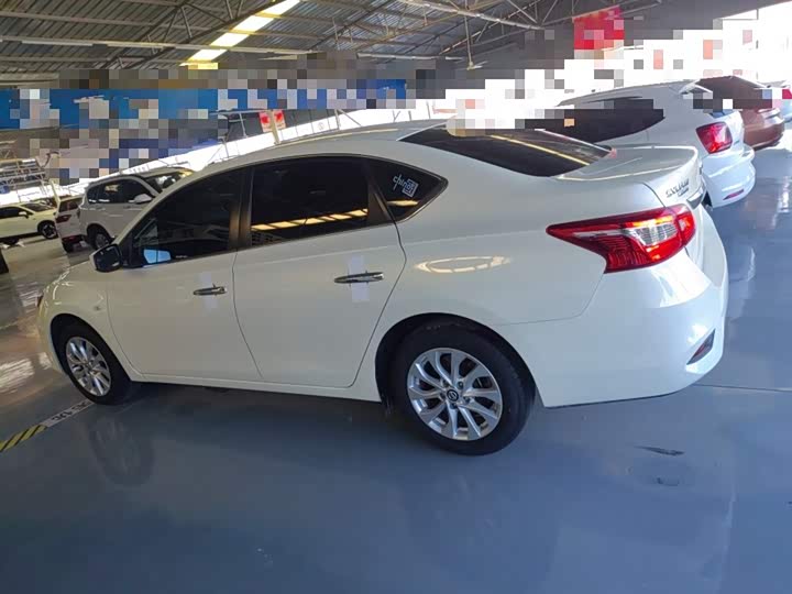 Фото 5 - Nissan Sylphy