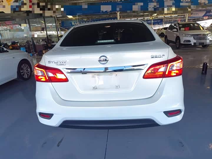 Фото 6 - Nissan Sylphy