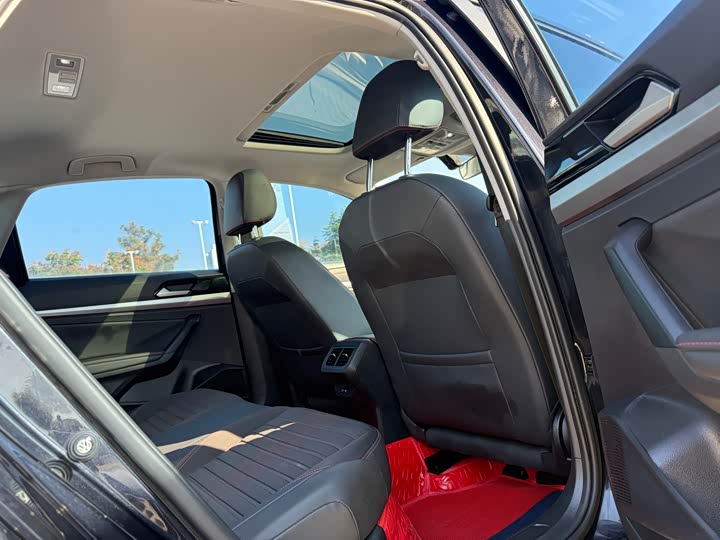 Фото 14 - Volkswagen Lavida