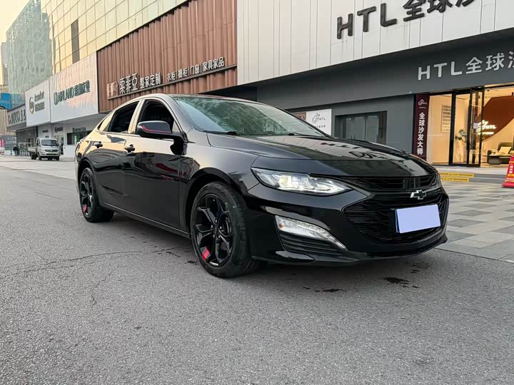 Фото 3 - Chevrolet Malibu XL