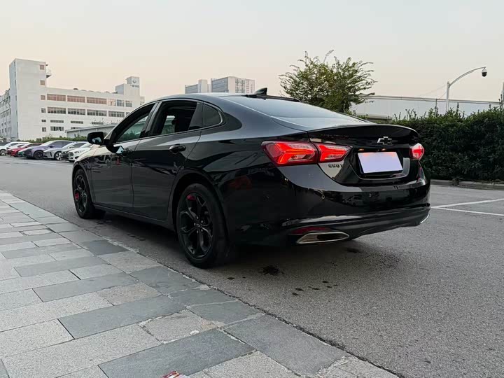 Фото 6 - Chevrolet Malibu XL