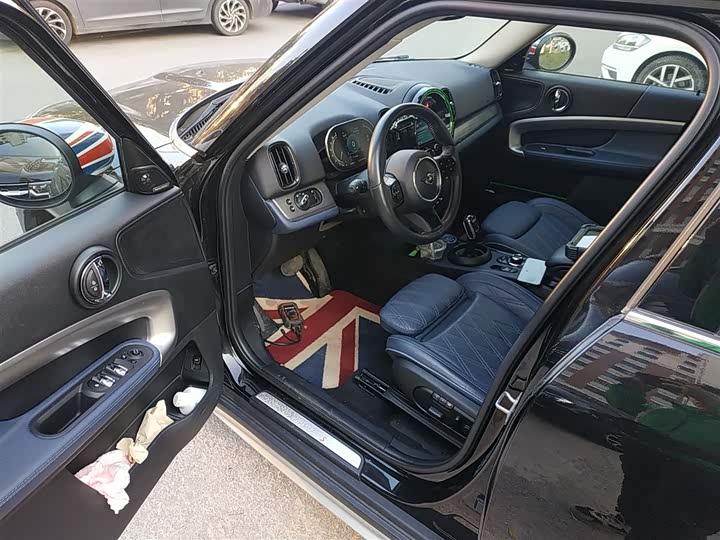 Фото 16 - Mini Countryman