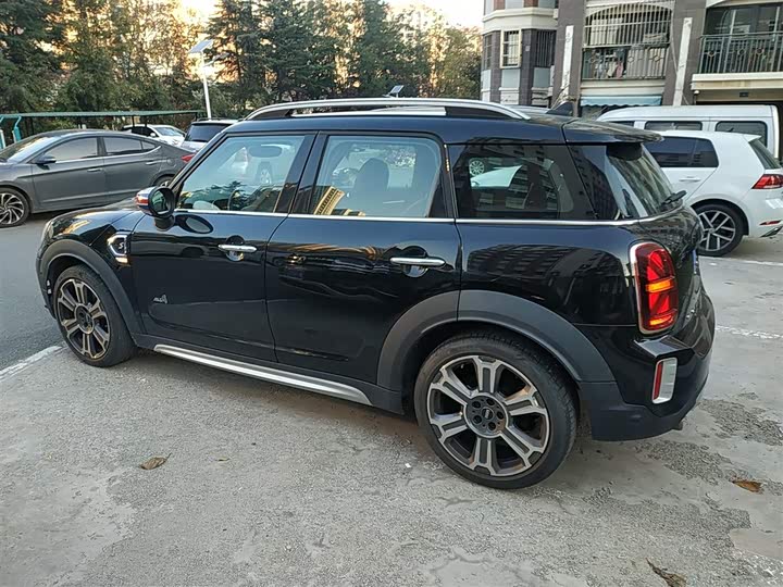 Фото 5 - Mini Countryman