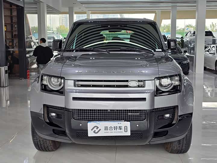 Фото 2 - Land Rover Defender