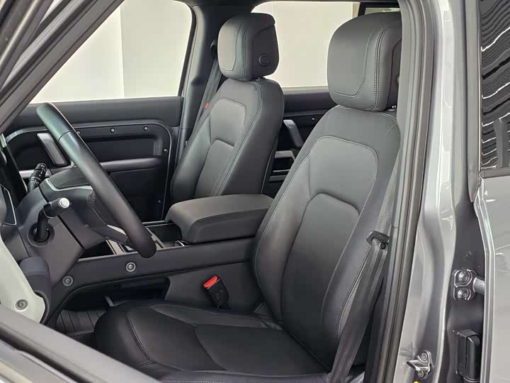 Фото 5 - Land Rover Defender