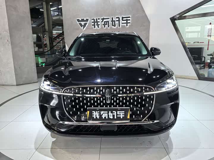 Фото 5 - Lincoln Corsair