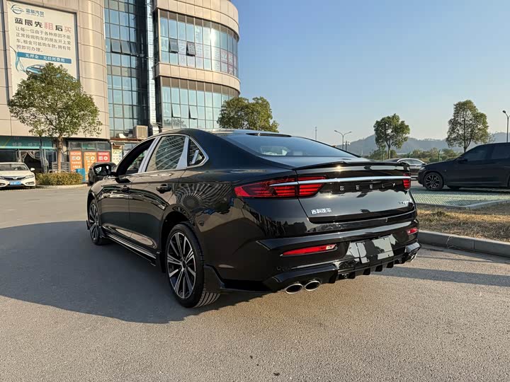 Photo 9 - Geely Preface