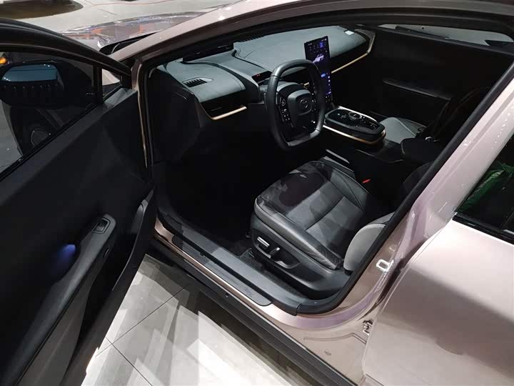 Фото 16 - Toyota bZ3