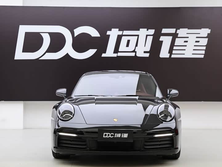 Фото 2 - Porsche 911