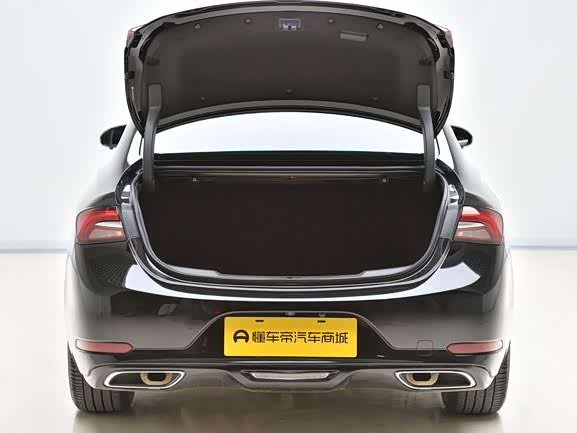 Фото 14 - Buick LaCrosse