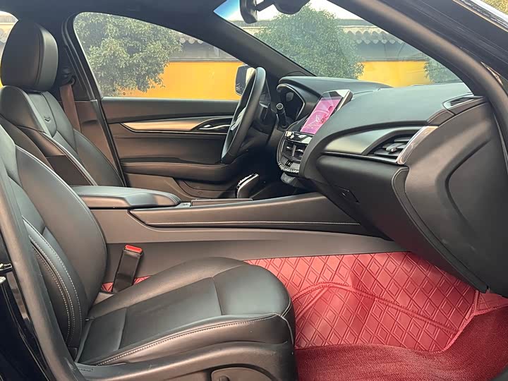 Photo 12 - Cadillac CT5