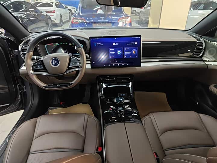 Фото 10 - BYD Han