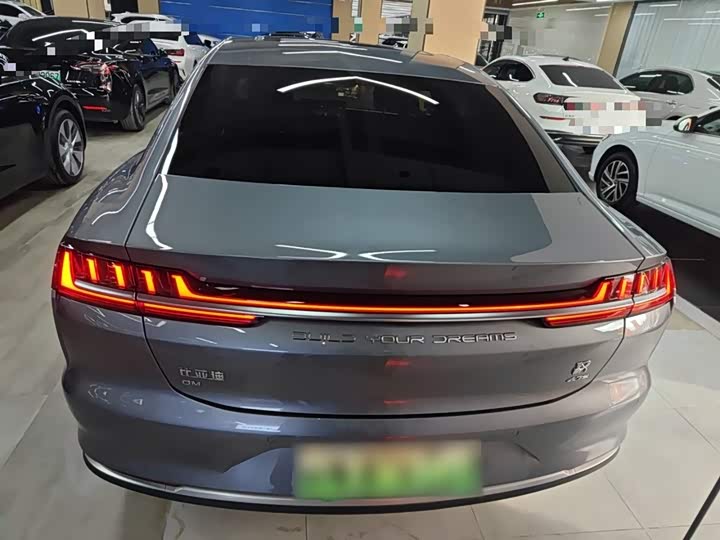 Фото 6 - BYD Han