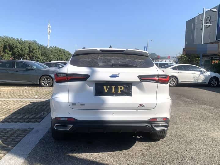 Фото 9 - Changan Oshan X5