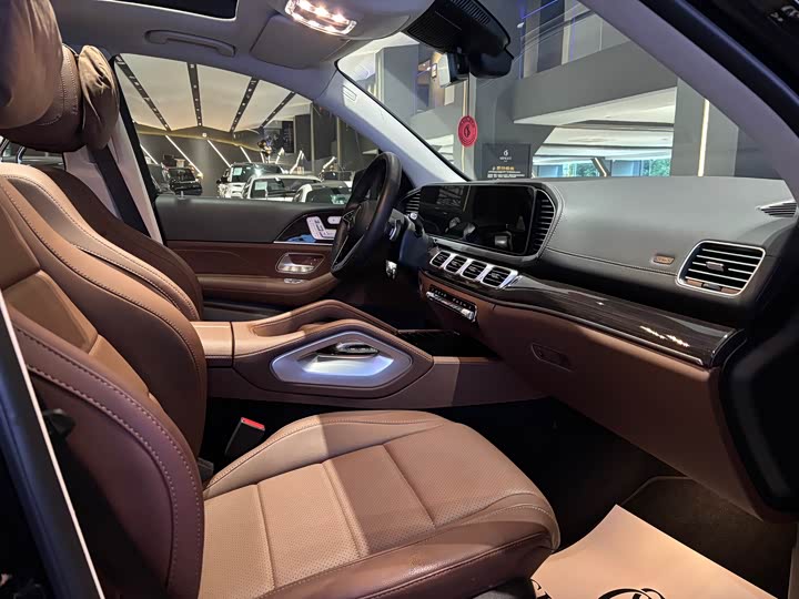 Фото 17 - Mercedes-Benz GLE-Class