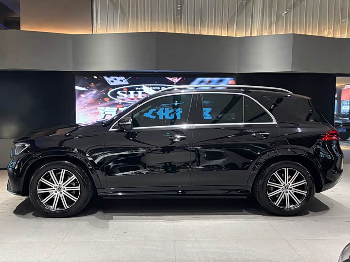 Фото 3 - Mercedes-Benz GLE-Class