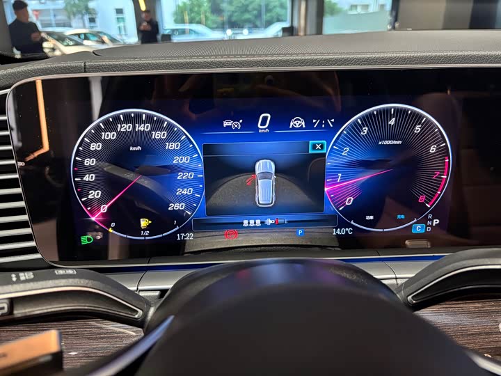 Фото 8 - Mercedes-Benz GLE-Class