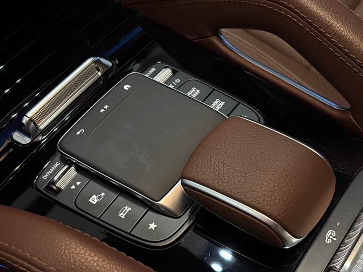 Фото 9 - Mercedes-Benz GLE-Class