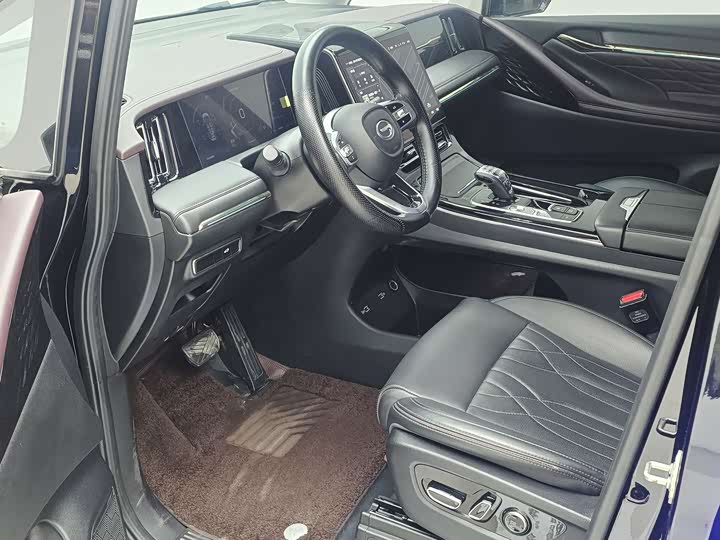 Фото 8 - GAC Trumpchi M8