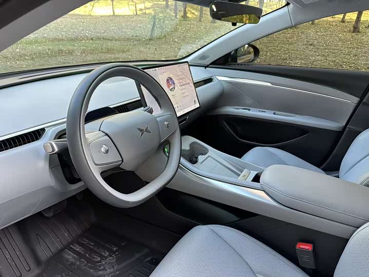 Фото 5 - XPeng Mona M03