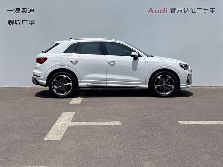 Фото 3 - Audi Q3
