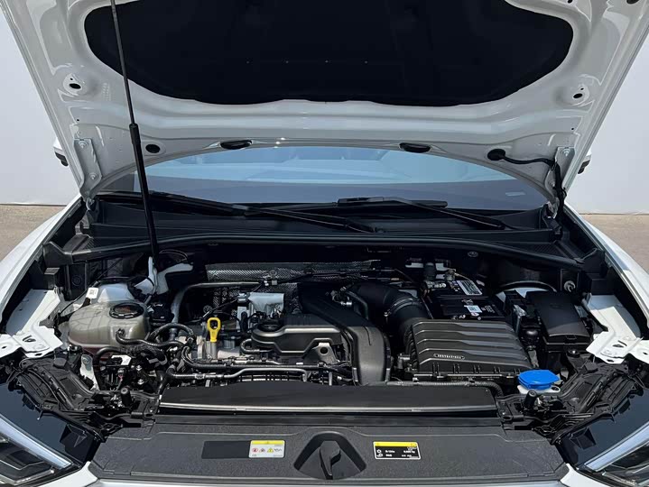 Фото 6 - Audi Q3